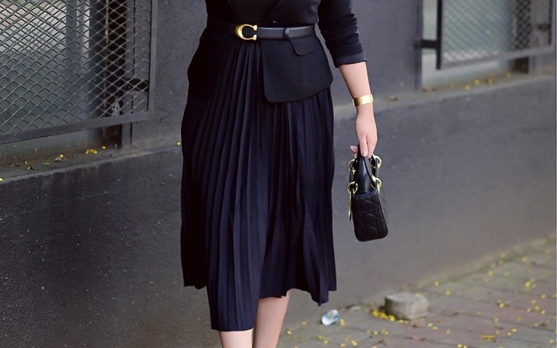 Different kinds of Pleated Skirts You Can Wear