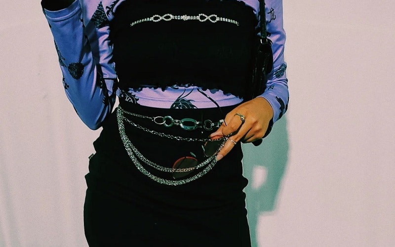 Body chains with crop tops